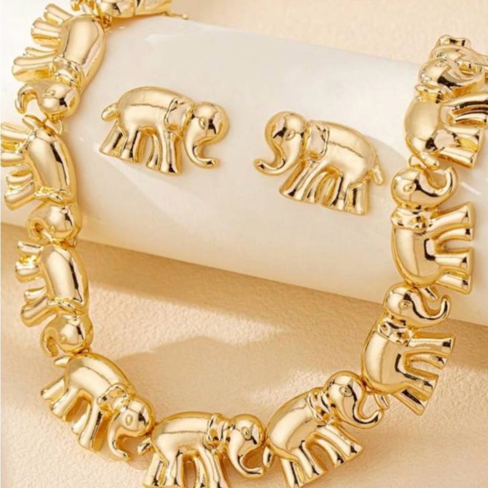 Gold Elephant Link Bracelet and Stud Earring Set - Women Jewelry